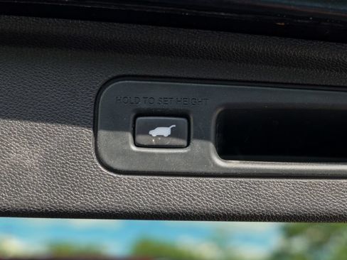 Used 2023 Honda Odyssey Touring image 59