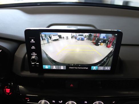Used 2024 Honda CR-V EX-L image 27