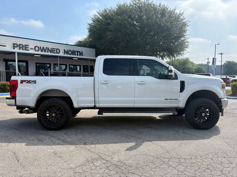 Used 2022 Ford F250 Lariat w/ Lariat Value Package AWD/4WD image 2