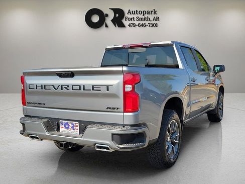 Used 2025 Chevrolet Silverado 1500 RST AWD/4WD image 5