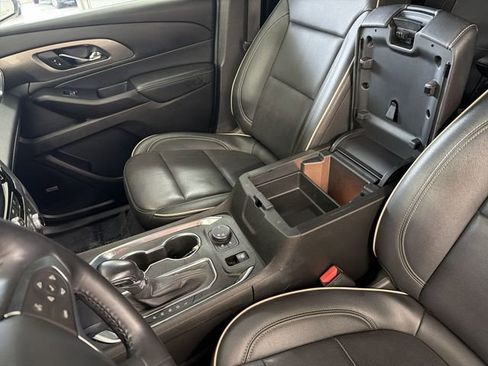 Used 2022 Chevrolet Traverse Premier w/ LPO, Floor Liner Package image 26