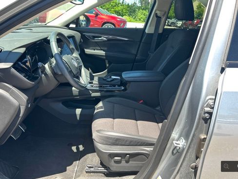 Used 2023 Buick Envision Preferred w/ Sport Touring Package AWD/4WD image 3