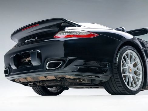 Used 2011 Porsche 911 Turbo AWD/4WD image 31
