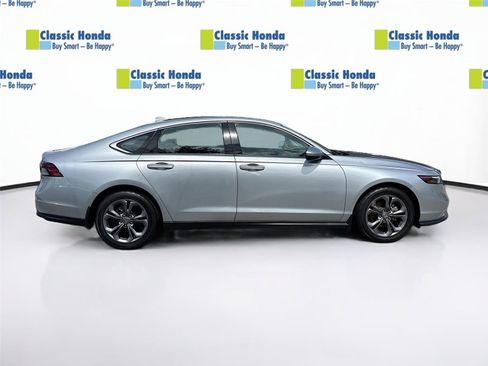 Certified 2023 Honda Accord EX image 9