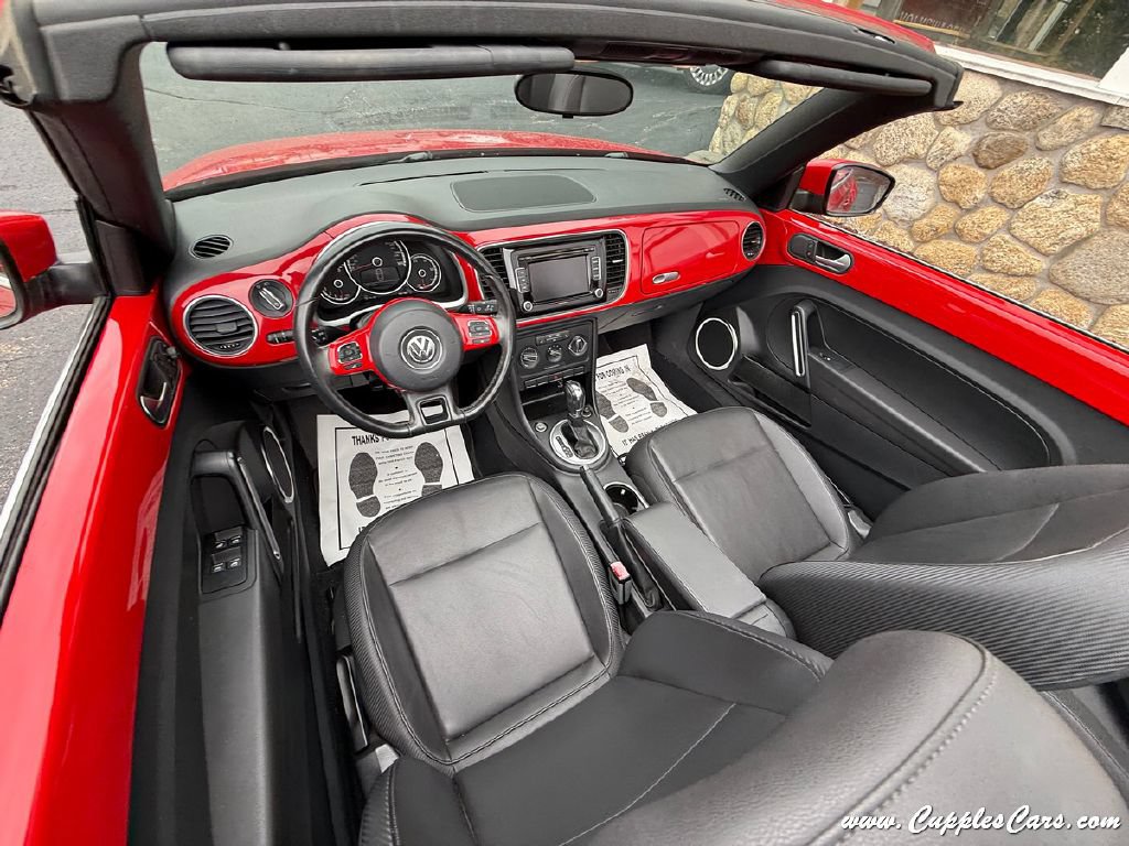 Used 2014 Volkswagen Beetle 1.8T FWD image 22