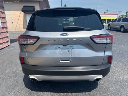 Used 2021 Ford Escape SEL FWD image 4