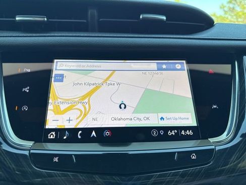 Used 2022 Cadillac XT6 Premium Luxury w/ Technology Package image 11