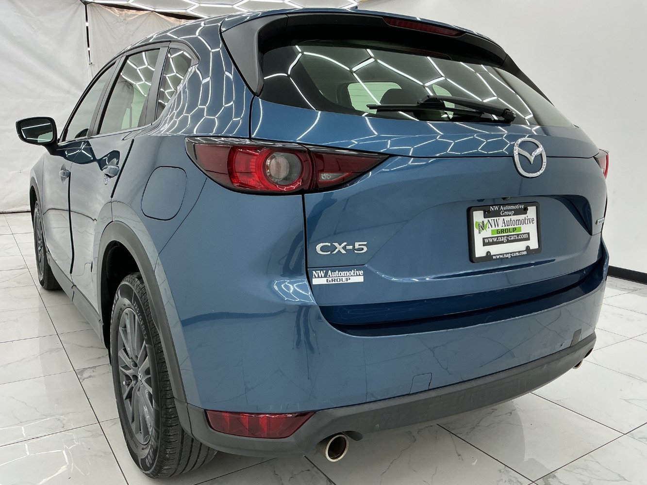 Used 2020 MAZDA CX-5 Sport FWD image 9