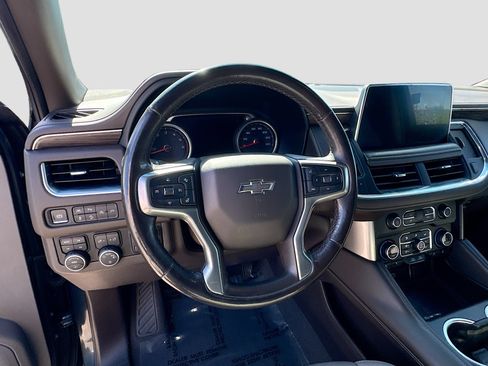 Used 2021 Chevrolet Suburban Z71 w/ Z71 Off-Road Package AWD/4WD image 10