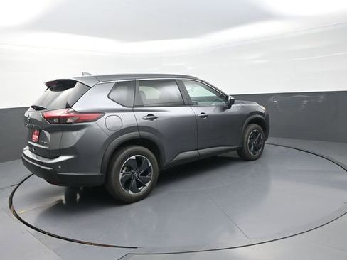 Used 2024 Nissan Rogue SV AWD/4WD image 50