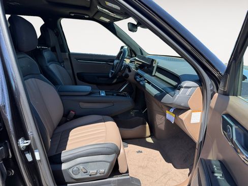 New 2026 Kia EV9 GT-Line AWD/4WD image 19