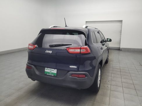 Used 2014 Jeep Cherokee Latitude w/ Cold Weather Group FWD image 7