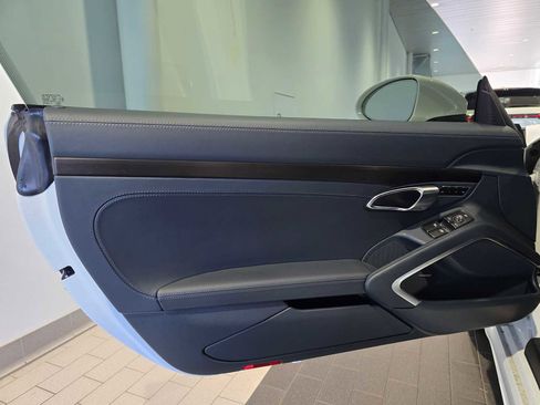 Used 2024 Porsche 718 Cayman GT4 image 15