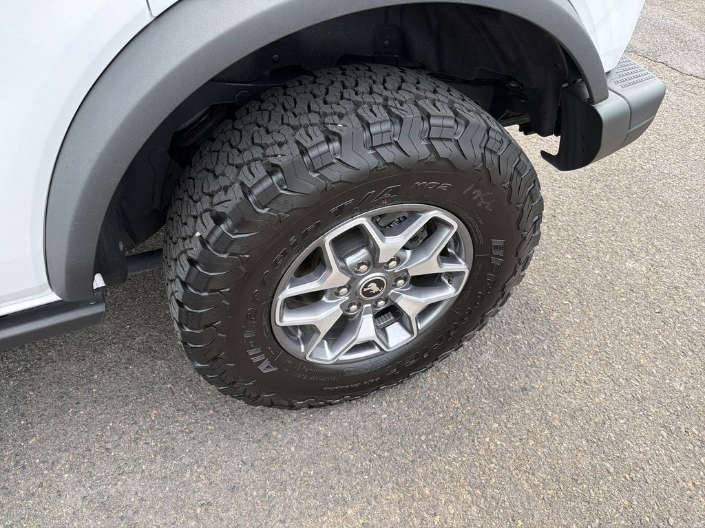 Used 2025 Ford Bronco Badlands AWD/4WD image 34