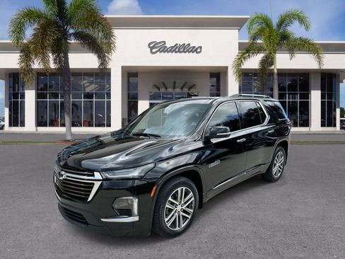 Certified 2023 Chevrolet Traverse High Country AWD/4WD image 1