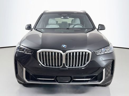 Used 2024 BMW X5 sDrive40i w/ Premium Package RWD image 2