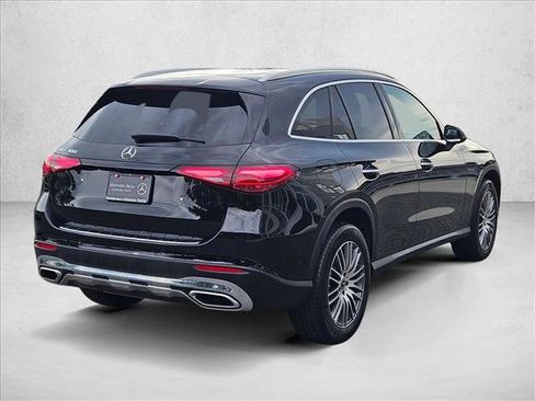 Certified 2026 Mercedes-Benz GLC 300 image 5