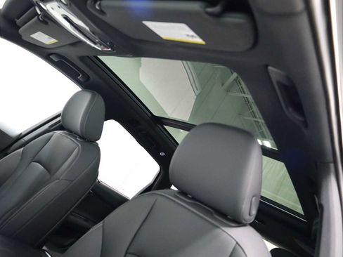 Certified 2025 Audi Q7 3.0T Premium Plus w/ Premium Plus Package AWD/4WD image 19