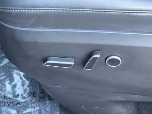 Used 2022 Tesla Model X Plaid image 27