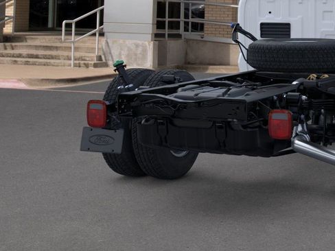 New 2026 Ford F350 XL w/ XL Chrome Package AWD/4WD image 23