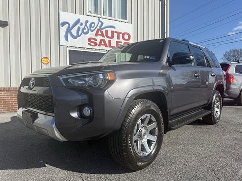 Used 2014 Toyota 4Runner Trail Premium image 1