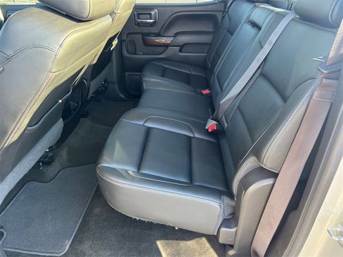 Used 2017 GMC Sierra 1500 SLT w/ SLT Premium Package image 22