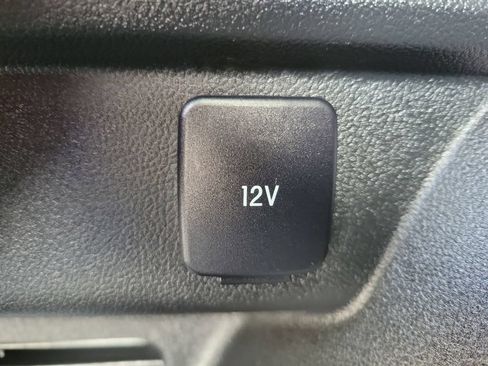 Used 2023 Ford Escape Active w/ Tech Pack #2 AWD/4WD image 9