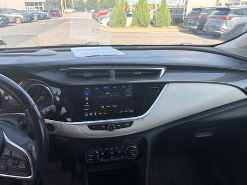 Used 2021 Buick Encore GX Essence w/ Advanced Technology Package AWD/4WD image 18