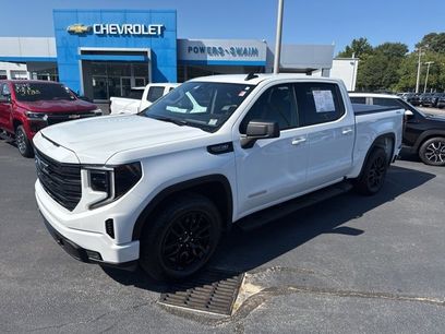 Certified 2022 GMC Sierra 1500 Elevation w/ LPO, Elevation Black Package
