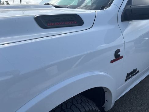 Certified 2021 RAM 2500 Limited w/ Night Edition AWD/4WD image 3