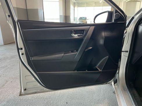 Used 2014 Toyota Corolla S FWD image 15