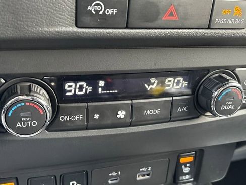 Certified 2024 Nissan Frontier SV w/ Hardbody Edition image 16