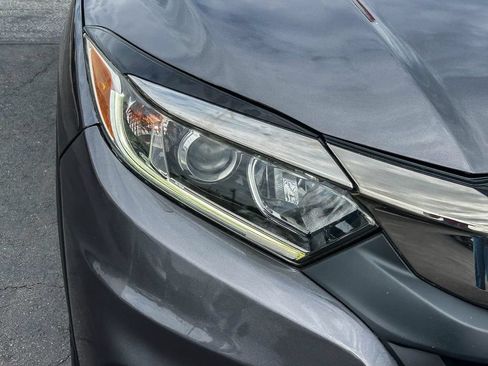 Used 2021 Honda HR-V EX image 5