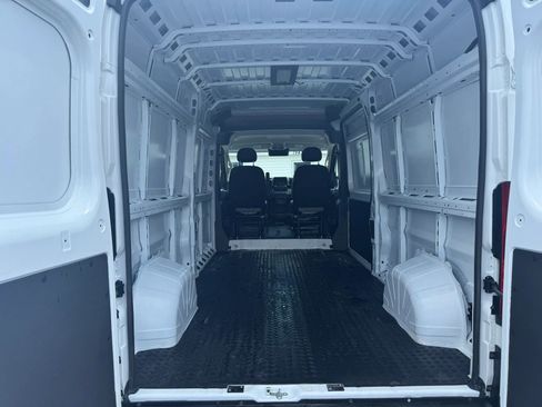 Used 2026 RAM ProMaster 2500 w/ Convenience Group FWD image 26