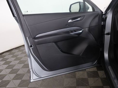 Used 2024 Cadillac XT4 Premium Luxury image 20