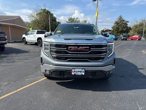 Used 2025 GMC Sierra 1500 SLT image 12