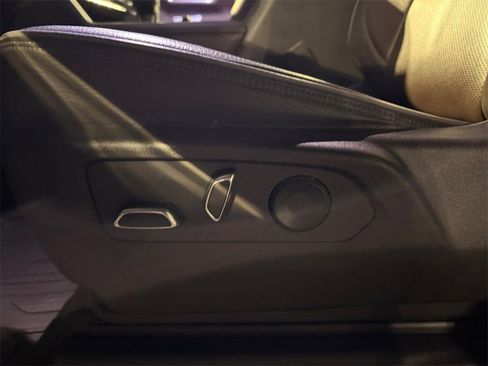 Used 2023 GMC Sierra 1500 Denali w/ Denali Reserve Package image 13