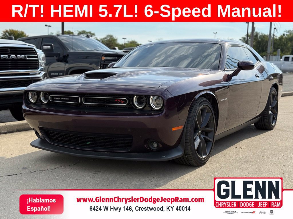 Used 2022 Dodge Challenger R/T w/ Performance Handling Group RWD image 1