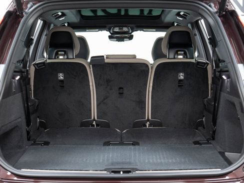 New 2026 Volvo XC90 B6 Ultra w/ Protection Package image 10