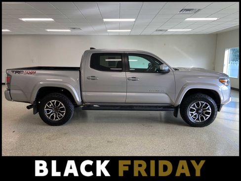 Used 2021 Toyota Tacoma TRD Sport image 5