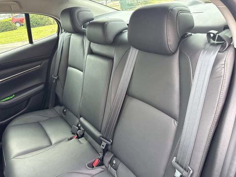 Used 2022 MAZDA MAZDA3 s FWD image 14