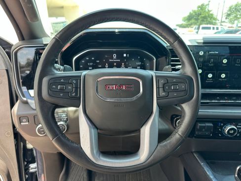 Used 2022 GMC Sierra 1500 SLT RWD image 13