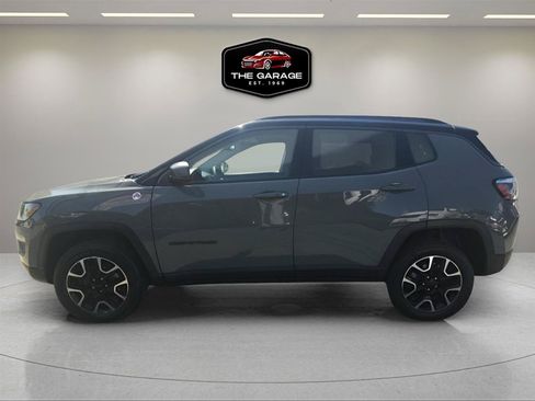 Used 2020 Jeep Compass Trailhawk w/ Cold Weather Group AWD/4WD image 2