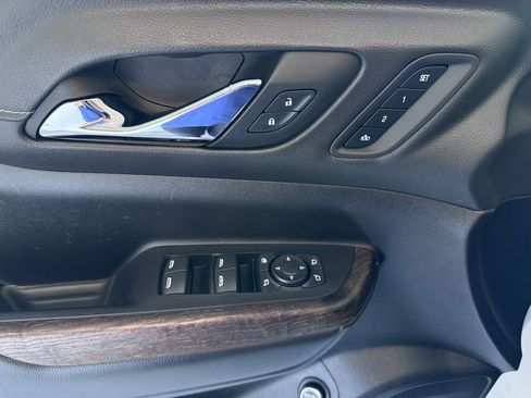 Certified 2023 GMC Acadia Denali w/ Denali Technology Package image 22