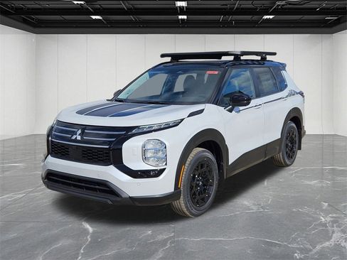 New 2025 Mitsubishi Outlander Trail Edition image 1