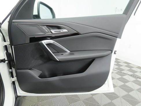 New 2026 BMW X1 xDrive28i w/ Convenience Package image 24