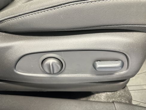 Used 2023 Buick Encore GX Essence w/ Experience Buick Package image 23