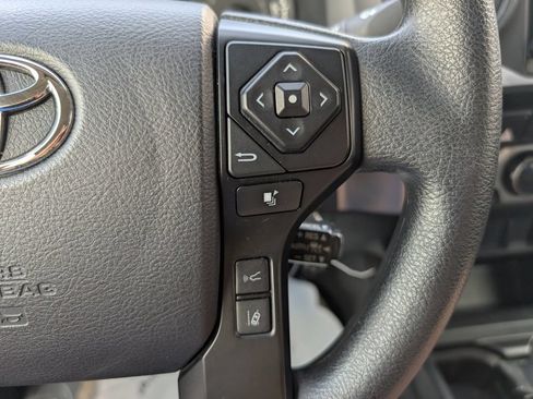 Used 2023 Toyota Tacoma SR AWD/4WD image 20