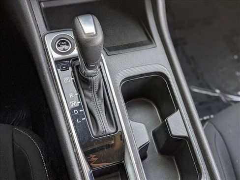 Used 2025 Nissan Sentra SV image 12