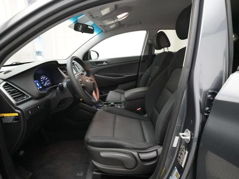 Used 2016 Hyundai Tucson SE w/ Option Group 12 FWD image 7